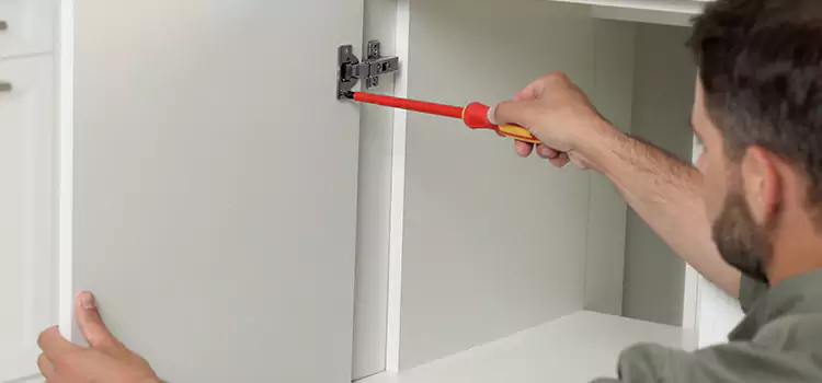 Screen Door Hinge Repair Pflugerville