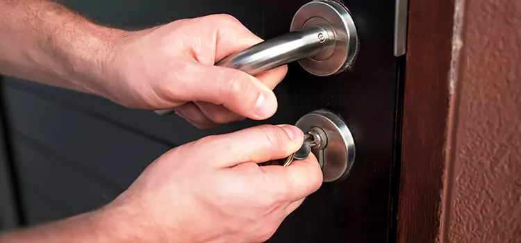 Door Closer Repair & Installation Pflugerville
